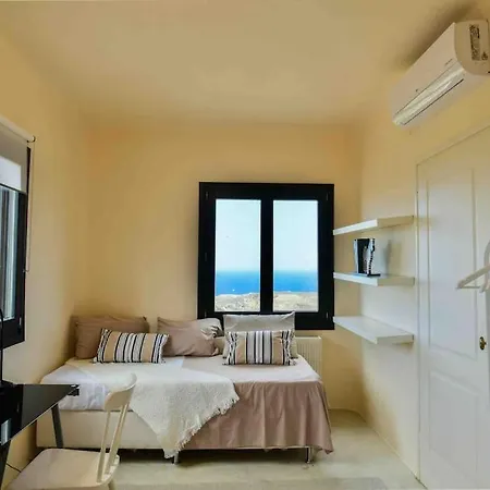 Esmeralda Kea Villa *